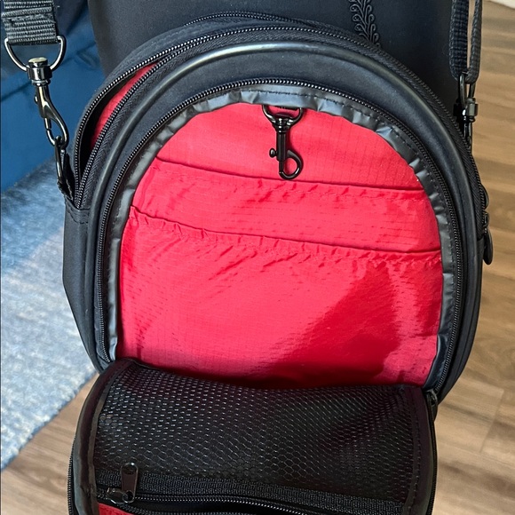 Travel Pro Black  expandable purse - Picture 3 of 7